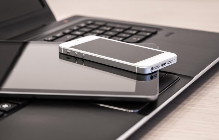Apple Gadgets: Redifying Technology and Lifestyle