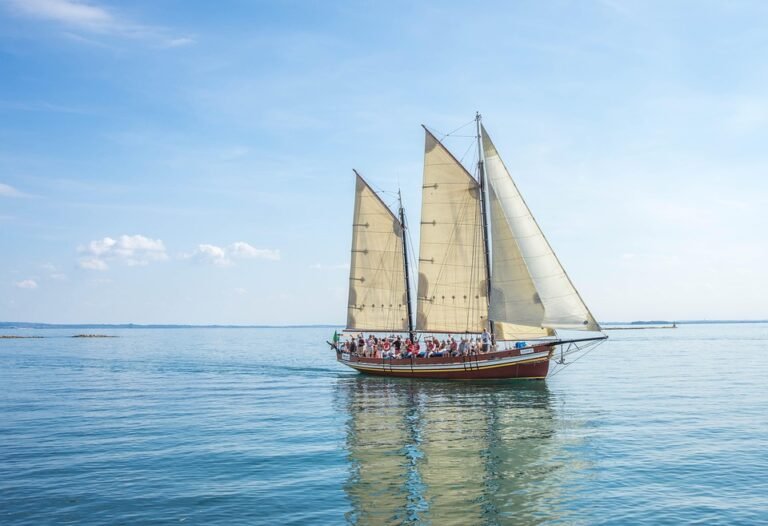 Prindle 16 Traveller: The Ultimate Guide To This Classic Catamaran